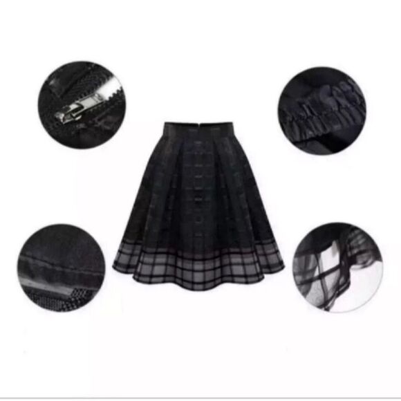 Black Pleated Gauze skirt Size S - Picture 7 of 8